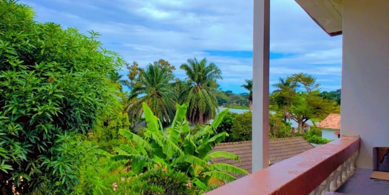 La Feve Beach Bed And Breakfast Hotel Entebbe Eksteriør bilde